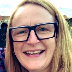 Meet your Posher, Marion